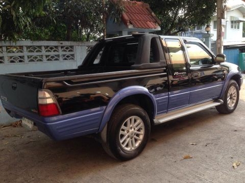 Isuzu Rodeo 4WD cab Isuzu Rodeo 4WD cab