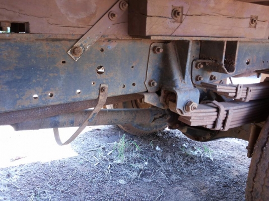 **315,000 บ.ต่อรอง**ขาย6ล้อราคาเบาๆ ISUZU NKR 110HP JAANKR58LK ห้างแท้หูช้าง เกียร์ยาว เครื่อง4BE1 110แรง เครื่องดีติดง่าย แรงดี ช่วงล่าง6น็อตHINO หน้า-หลัง คัสซีสวยเดิมไม่ผุ ไม่ดาม กระบะพื้นไม้คอกไม้ สภาพดีฝาทึบดี ยาง7.50 ดี6เส้น หัวเก๋งสีไม่สวยมีแตกมีลอ