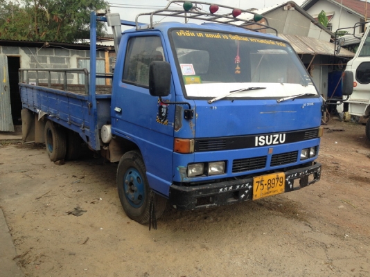 ขายรถบรรทุก 6 ล้อ ISUZU KS 110 แรง