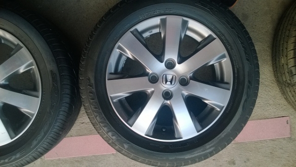 HONDA ขอบ 15 .ใส่ CITY JAZZ สวยคับ
