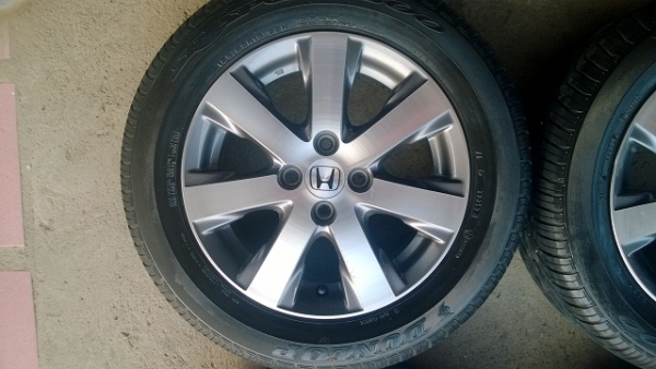 HONDA ขอบ 15 .ใส่ CITY JAZZ สวยคับ