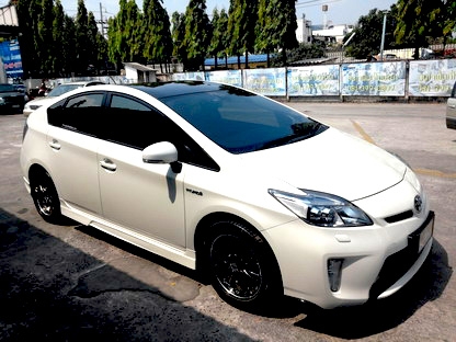 TOYOTA PRIUS 2012 ขายด่วน ราคาถูก TOYOTA PRIUS 2012 ขายด่วน ราคาถูก