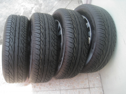 ขายล้อแม็กป้ายแดง Honda Freed 15"x5.5" et50 4รู100 พร้อมยาง ปี13  สนใจติดต่อเล็กคลองสามครับ (081-3747940)