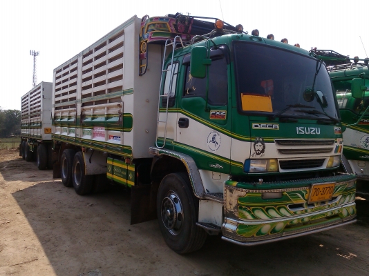 ขายรถบรรทุก ISUZU 320 hp ไม่ดั๊มพ์ (แม่+ลูก)