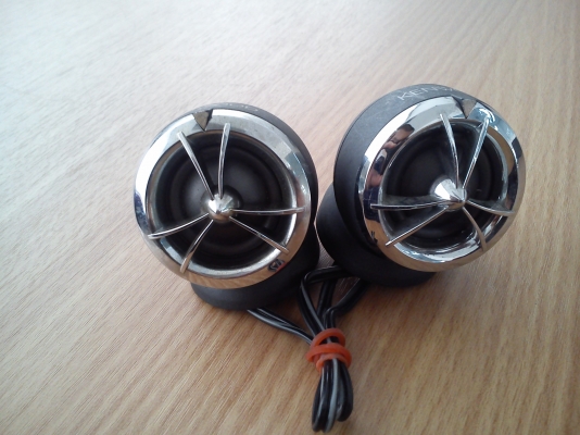 ทวิสเตอร์ KENWOOD แบบทรงโดม เสียงนุ่มไม่บาดหู ปรับทิศทางได้ ของมือสองญี่ปุ่นครับ