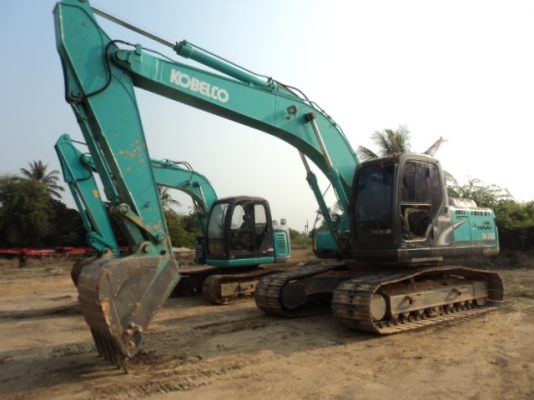 ขาย KOBELCO  SK200-8 (SUPER)