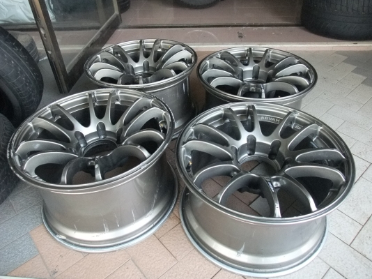 ล้อRZ งาน cosmisแท้ ขอบ17 8.5 9.5 สภาพไม่เคยซ่อม มีรอยตามรูป