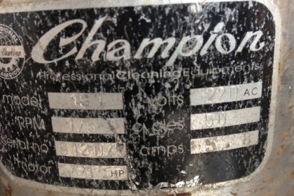 เครื่องขัดสภาพเดิมๆครับพร้อมใช้เครื่องเงียบดีมากครับราคานี้คุ้มมากครับเบิกใหม่หมื่นกว่าครับ