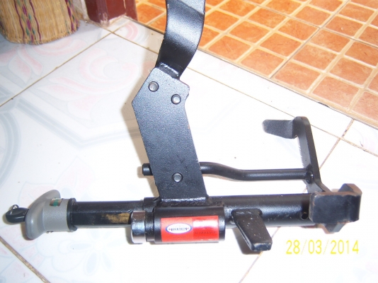 ล็อคเบรคคันเร่งอีซูซุ