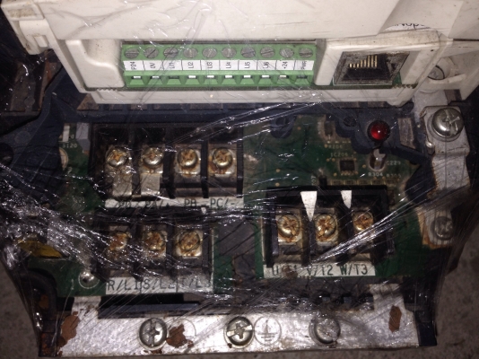 ขาย ตัวคุมการสตาร์ทมอเตอร์ Schneider ขนาด 5 HP. สภาพสวย