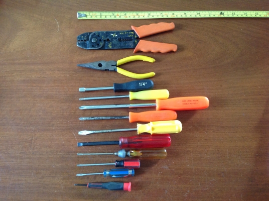 ขายชุดไขควง จัดโปรโมชั่น ชุดที่ 1 ( 12 ชิ้น )