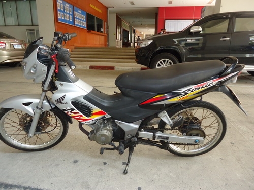 Honda Nova Sonic RS ฿11,600
