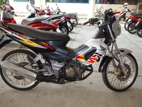 Honda Nova Sonic RS ฿11,600