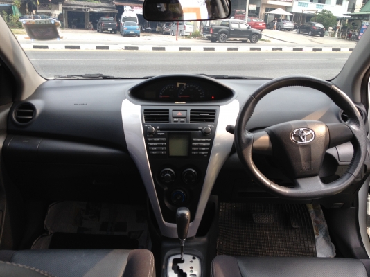 VIOS ตัว E (ตัวพิเศษฉลองครบรอบ 50 ปี)
