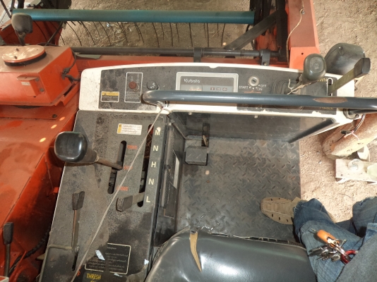 ขายถูกๆคับรถพร้อมใช้งาน385000บาท รถเกียวคูโบต้าอุ้ม68 สภาพดีเอาไปใช้งานได้เลยคับ