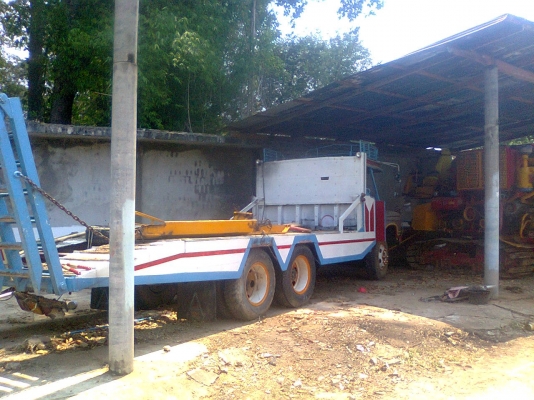 ขายรถเกี่ยวข้่าวศักดิ์พัฒนาเช็คลงนาปังแล้วพร้อมเทเลอร์สิบล้อปรับราคา890000บาท