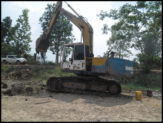 แมคโคร PC 200 รุ่น 3