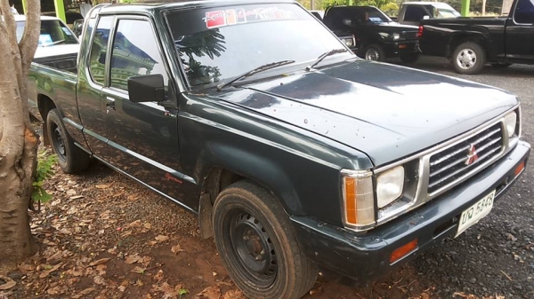 **115,000 บ.ต่อรอง**ขายกระบะแค็ป MITSU L200 AEROBODY 2.5ปี39/96 เครื่องเดิมเกียร์เดิม แน่นๆ แรง ช่วงล่างดีคัสซีสวยเดิม ไม่ปะไม่ดาม กระบะพื้นดีไม่ผุ หน้าเดิม ภายในเก๋งสวยคอนโซลครบ แอร์ พ.พาวเวอร์ ยางพอใช้4เส้น รถเคลียร์สีมา สีสันดีบาง พร้อมใช้งาน เอกสารครบ **115,000 บ.ต่อรอง**ขายกระบะแค็ป MITSU L200 AEROBODY 2.5ปี39/96 เครื่องเดิมเกียร์เดิม แน่นๆ แรง ช่วงล่างดีคัสซีสวยเดิม ไม่ปะไม่ดาม กระบะพื้นดีไม่ผุ หน้าเดิม ภายในเก๋งสวยคอนโซลครบ แอร์ พ.พาวเวอร์ ยางพอใช้4เส้น รถเคลียร์สีมา สีสันดีบาง พร้อมใช้งาน เอกสารครบ