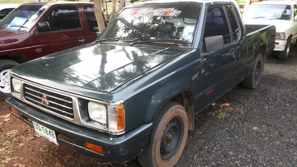 **115,000 บ.ต่อรอง**ขายกระบะแค็ป MITSU L200 AEROBODY 2.5ปี39/96 เครื่องเดิมเกียร์เดิม แน่นๆ แรง ช่วงล่างดีคัสซีสวยเดิม ไม่ปะไม่ดาม กระบะพื้นดีไม่ผุ หน้าเดิม ภายในเก๋งสวยคอนโซลครบ แอร์ พ.พาวเวอร์ ยางพอใช้4เส้น รถเคลียร์สีมา สีสันดีบาง พร้อมใช้งาน เอกสารครบ **115,000 บ.ต่อรอง**ขายกระบะแค็ป MITSU L200 AEROBODY 2.5ปี39/96 เครื่องเดิมเกียร์เดิม แน่นๆ แรง ช่วงล่างดีคัสซีสวยเดิม ไม่ปะไม่ดาม กระบะพื้นดีไม่ผุ หน้าเดิม ภายในเก๋งสวยคอนโซลครบ แอร์ พ.พาวเวอร์ ยางพอใช้4เส้น รถเคลียร์สีมา สีสันดีบาง พร้อมใช้งาน เอกสารครบ