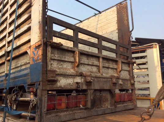 ***ขายกะบะคอกเหล็กกล่องคอกสูง ยาว 4.20 ม. ใส่หกล้อกลางคับ***