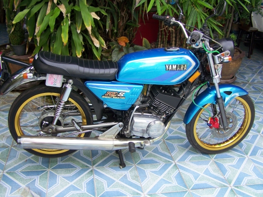 ขาย yamaha RXs 115 ทะเบียนเต็ม 58 พร้อมโอน ราคา 25,000.- โทร. 0804420093 ขาย yamaha RXs 115 ทะเบียนเต็ม 58 พร้อมโอน ราคา 25,000.- โทร. 0804420093