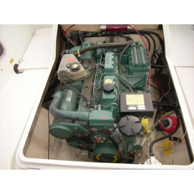 ขายเรือตกปลาไฟเบอร์ Catamaran Nissan SunCat 8 มือสองญี่ปุ่น