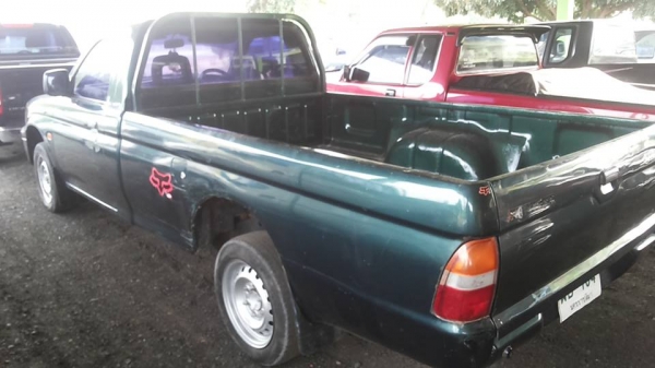 **105,000 บ.ต่อรอง**ขายกระบะตอนเดียว MITSU L200 Strada 2.5 ปี39/96 เครื่องเดิมเกียร์เดิม เครื่องดี แรง ช่วงล่างดีคัสซีสวยเดิม ไม่ผุ กระบะพื้นดีไม่ผุ ภายในเก๋งดีคอนโซลดี พ.ธรรมดา แอร์ ยางดี4เส้น สีสันพอใช้ มีรอยข่วนเยอะ เก็บสีหน่อยสวยเลย พร้อมใช้ พร้อมลุยง