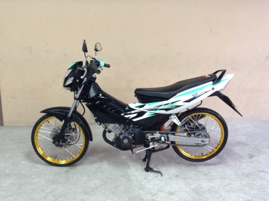 ขาย!!! โซนิค ตัวใหม่กุญแจใหญ่ ขบูแด๊ช รถวิ่งดี ปี49 เครื่องดีคับ ทะบียนครบ ขาย!!! โซนิค ตัวใหม่กุญแจใหญ่ ขบูแด๊ช รถวิ่งดี ปี49 เครื่องดีคับ ทะบียนครบ