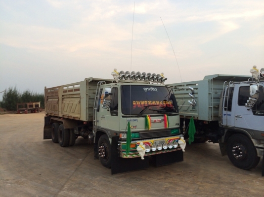 ขายด่วนสิบล้อสองเพลาดั้มสวยๆเดิมๆบางๆ จัดแนนซ์ได้ดอกเบี้ยถูกแค่8บาท/ปี เงินดาวน์ไม่พอผ่อนดาวน์ได้ ขายด่วนสิบล้อสองเพลาดั้มสวยๆเดิมๆบางๆ จัดแนนซ์ได้ดอกเบี้ยถูกแค่8บาท/ปี เงินดาวน์ไม่พอผ่อนดาวน์ได้