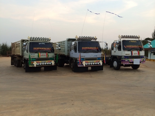 ขายด่วนสิบล้อสองเพลาดั้มสวยๆเดิมๆบางๆ จัดแนนซ์ได้ดอกเบี้ยถูกแค่8บาท/ปี เงินดาวน์ไม่พอผ่อนดาวน์ได้ ขายด่วนสิบล้อสองเพลาดั้มสวยๆเดิมๆบางๆ จัดแนนซ์ได้ดอกเบี้ยถูกแค่8บาท/ปี เงินดาวน์ไม่พอผ่อนดาวน์ได้