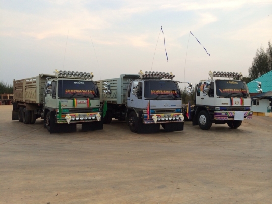 ขายด่วนสิบล้อสองเพลาดั้มสวยๆเดิมๆบางๆ จัดแนนซ์ได้ดอกเบี้ยถูกแค่8บาท/ปี เงินดาวน์ไม่พอผ่อนดาวน์ได้ ขายด่วนสิบล้อสองเพลาดั้มสวยๆเดิมๆบางๆ จัดแนนซ์ได้ดอกเบี้ยถูกแค่8บาท/ปี เงินดาวน์ไม่พอผ่อนดาวน์ได้