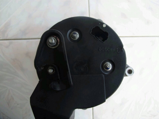 ขายไดชาร์ท bosch 14v.140a.  ราคา 4500