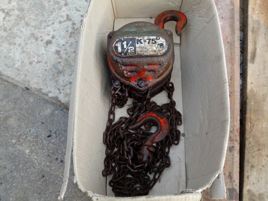 ขายรอกโซ่ 1.5 ตันตราช้างของแท้ Japan รุ่นเก่าเดิม 3,500 บาท
