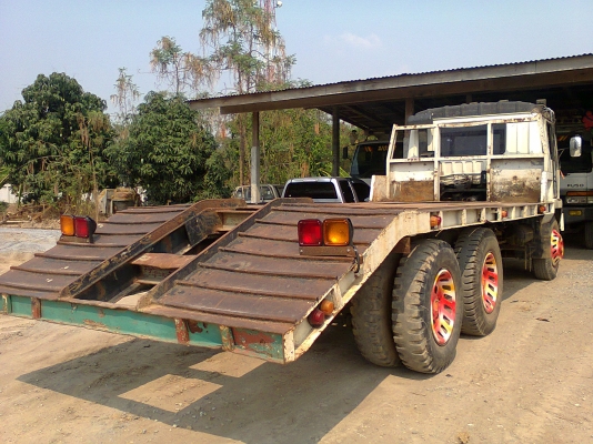 10 ล้อ เทนเลอร์บรรทุกแบคโฮ MITSU 527 เครื่อง 190แรง 2 เพลา