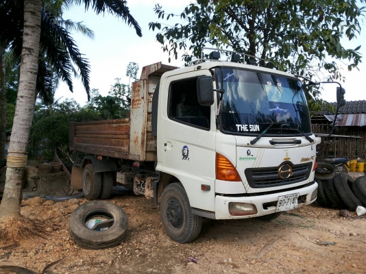 HINO FC4JERA รถพร้อมใช้สีตามสภาพราคาถูกๆๆลดต้อนรับสงกรานต์
