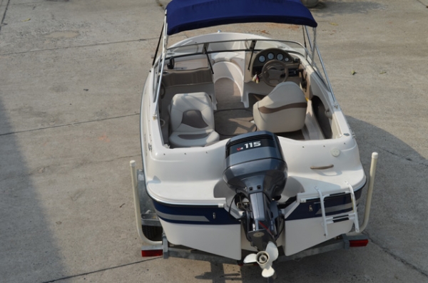 Four Winns (Freedom 170) 17.6 feet w/Yamaha 115hp outboard