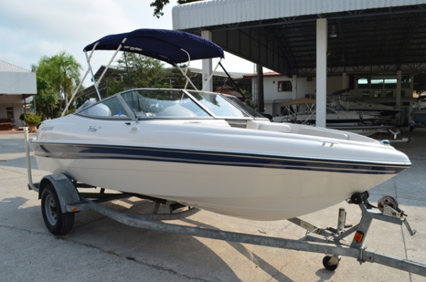 Four Winns (Freedom 170) 17.6 feet w/Yamaha 115hp outboard