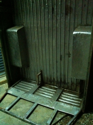 ลูกกระบะเลสอีซูซุ faster (KB20) สภาพดี ฝาท้ายครบ