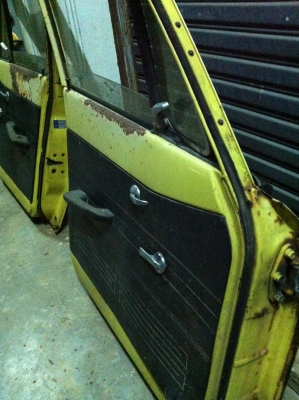 ลูกกระบะเลสอีซูซุ faster (KB20) สภาพดี ฝาท้ายครบ