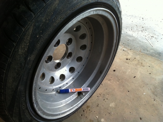 ล้อแม็ก 5/114 หยดน้ำ ขอบ 15" กว้าง 8.5 พร้อมยางแก้มเตี้ย ปลิ้นๆ