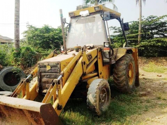 รถตักหน้า ขุดหลัง JCB 3CX รถสวย มีทะเบียนครบ ชอบราคาเท่าไรต่อรองราคากันได้ครับ