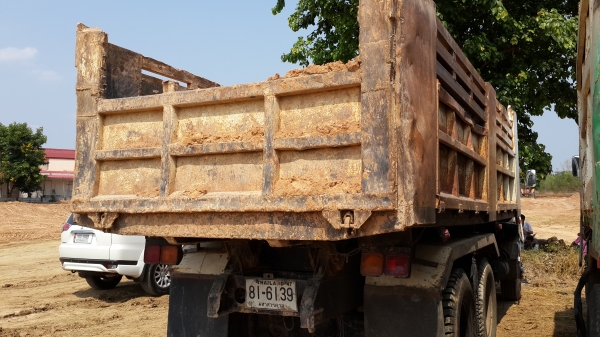 ขายด่วนไอ้หลงเบรคใหญ่FN527MTD-3902 195แรงสองเพลาดั้มสภาพพร้อมใช้โทร0843923995 ขายด่วนไอ้หลงเบรคใหญ่FN527MTD-3902 195แรงสองเพลาดั้มสภาพพร้อมใช้โทร0843923995