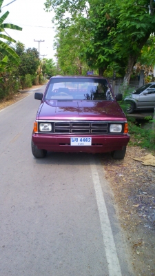 นิสสันบิ๊กเอ็ม ปี ๓๓ ชอบราคาเท่าไร ต่อรองกันได้ครับ