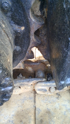 รถแบคโฮ CAT E200 B เครื่อง อีซูสุ หก บีดี ๑ เทอร์โบ ไม่มีทะเบียน ชอบราคาเท่าไร ต่อรองกันได้ครับ