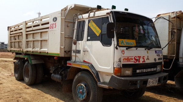 ขายด่วนไอ้หลงโบสองเพลาดั้มสภาพพร้อมใช้สุดๆFN527MTF-0129 โทร0843923995