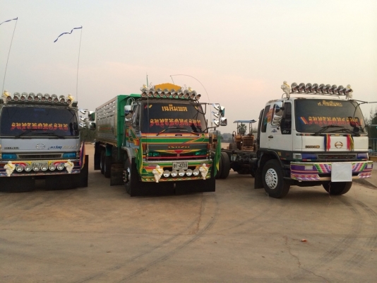 ขายด่วนสิบล้อสองเพลาดั้ม1Jสมอเงิน 210แรงเดิมบางสวยสดแน่นอน ขายด่วนสิบล้อสองเพลาดั้ม1Jสมอเงิน 210แรงเดิมบางสวยสดแน่นอน