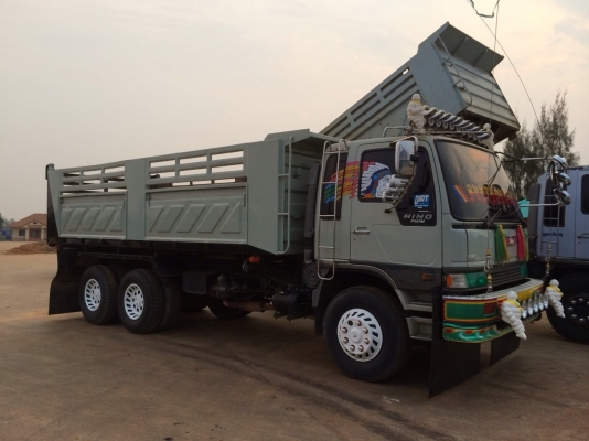 ขายด่วนสิบล้อสองเพลาดั้ม1Jสมอเงิน 210แรงเดิมบางสวยสดแน่นอน ขายด่วนสิบล้อสองเพลาดั้ม1Jสมอเงิน 210แรงเดิมบางสวยสดแน่นอน