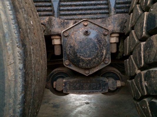 ขายด่วนสิบล้อสองเพลาดั้ม1Jสมอเงิน 210แรงเดิมบางสวยสดแน่นอน ขายด่วนสิบล้อสองเพลาดั้ม1Jสมอเงิน 210แรงเดิมบางสวยสดแน่นอน