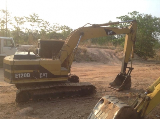 ขาย แบ็คโฮ CAT E120B(มี VDO) **ขายด่วนนนน**