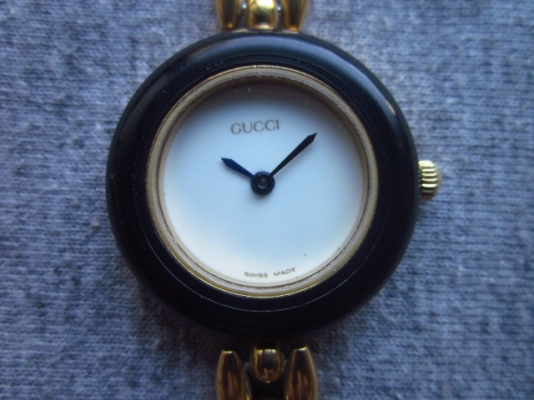 +++++ GUCCI กะหลั่ยทองสตรีชื่อดังราคาชิว +++++